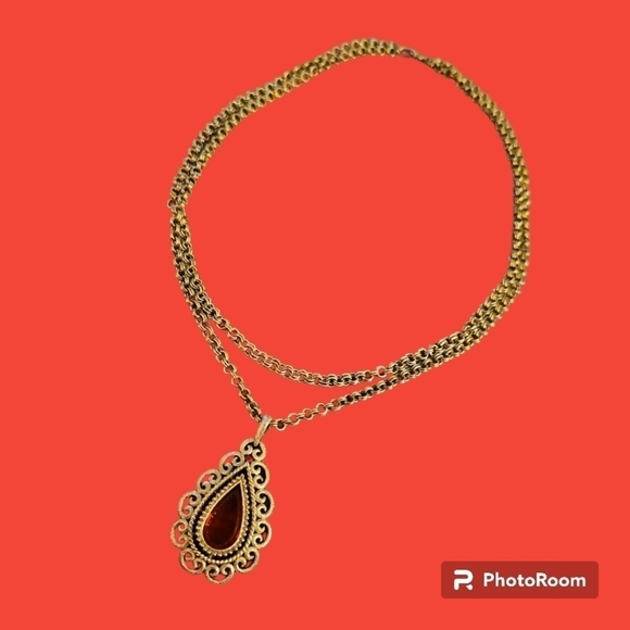 VTG Avon 1973 Granada Double Chain Victorian Crystal Teardrop Pendant Necklace - Picture 7 of 7
